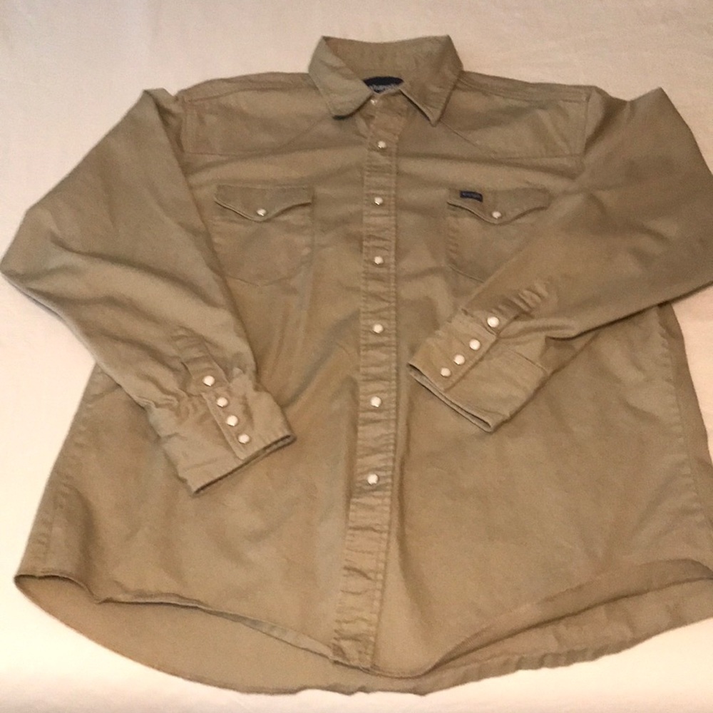 Men’s XL Wrangler Long Sleeve Button Up Shirt